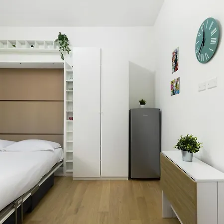 Appartement Station In 15 Min, Charming *
